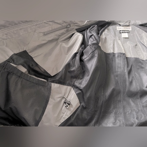 Issey Miyake Rain Parka - Picture 6 of 8